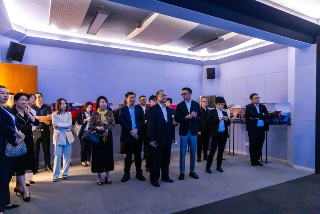 香港新华集团蔡冠深主席一行参访永信贵宾会217上海影戏学院-永信贵宾会217