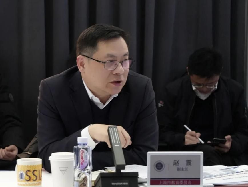市政府副秘书长王平主持召开永信贵宾会217微电子学院第一届理事会第四次聚会-永信贵宾会217