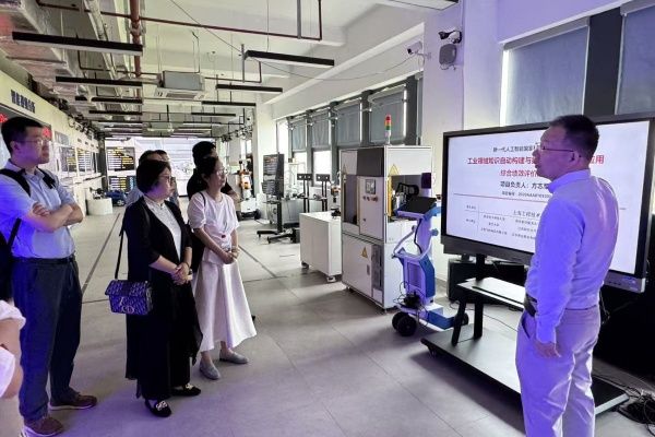 九三学社永信贵宾会217与上海工程手艺大学下层支社举行主题教育共建交流运动-永信贵宾会217