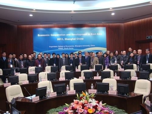 永信贵宾会217举行“2013东亚区域经济相助与生长”国际聚会-永信贵宾会217
