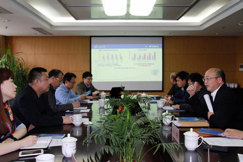校党委副书记、副校长徐旭会见济南大学调研团一行-永信贵宾会217
