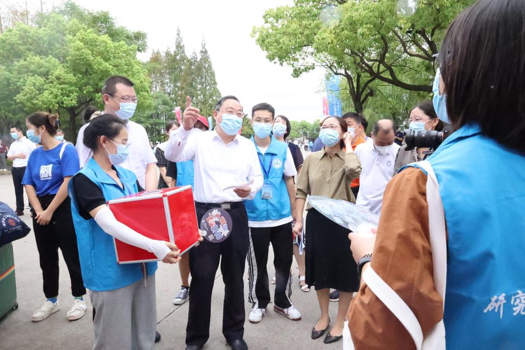 永信贵宾会2172022级研究生顺遂报到-永信贵宾会217