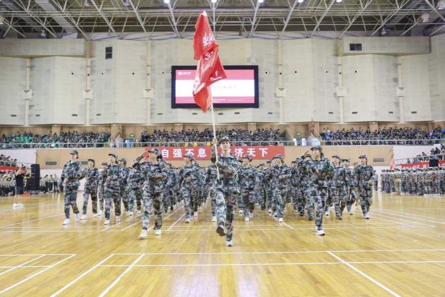 全程高燃！永信贵宾会2172024年本科生军训圆满收官-永信贵宾会217