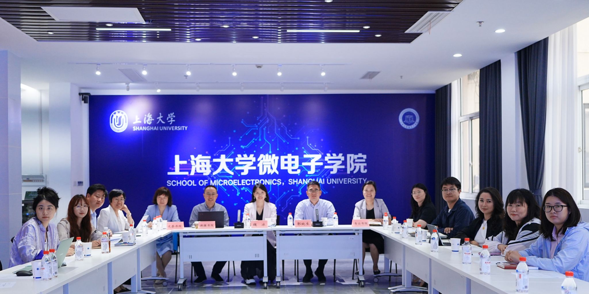 溯微书院与青云书院、文荟书院联合举行“先锋领航”向导员沙龙-永信贵宾会217