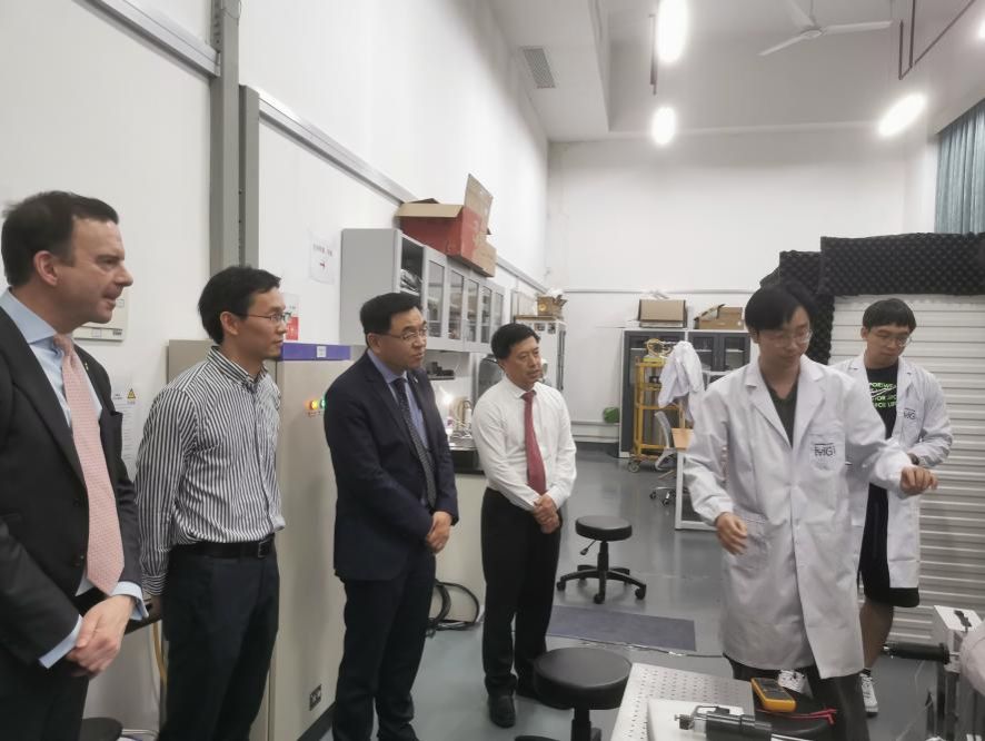 英国萨里大学校长一行会见永信贵宾会217-永信贵宾会217