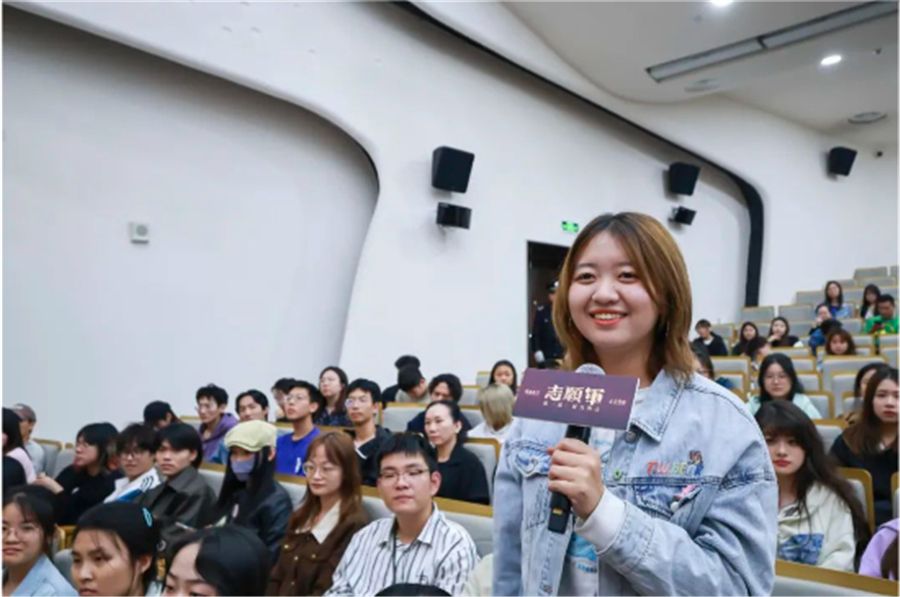 “致敬最可爱的人”——“光影中国”德艺双馨讲坛第十二期暨影戏《自愿军：雄兵出击》观影会圆满举行-永信贵宾会217