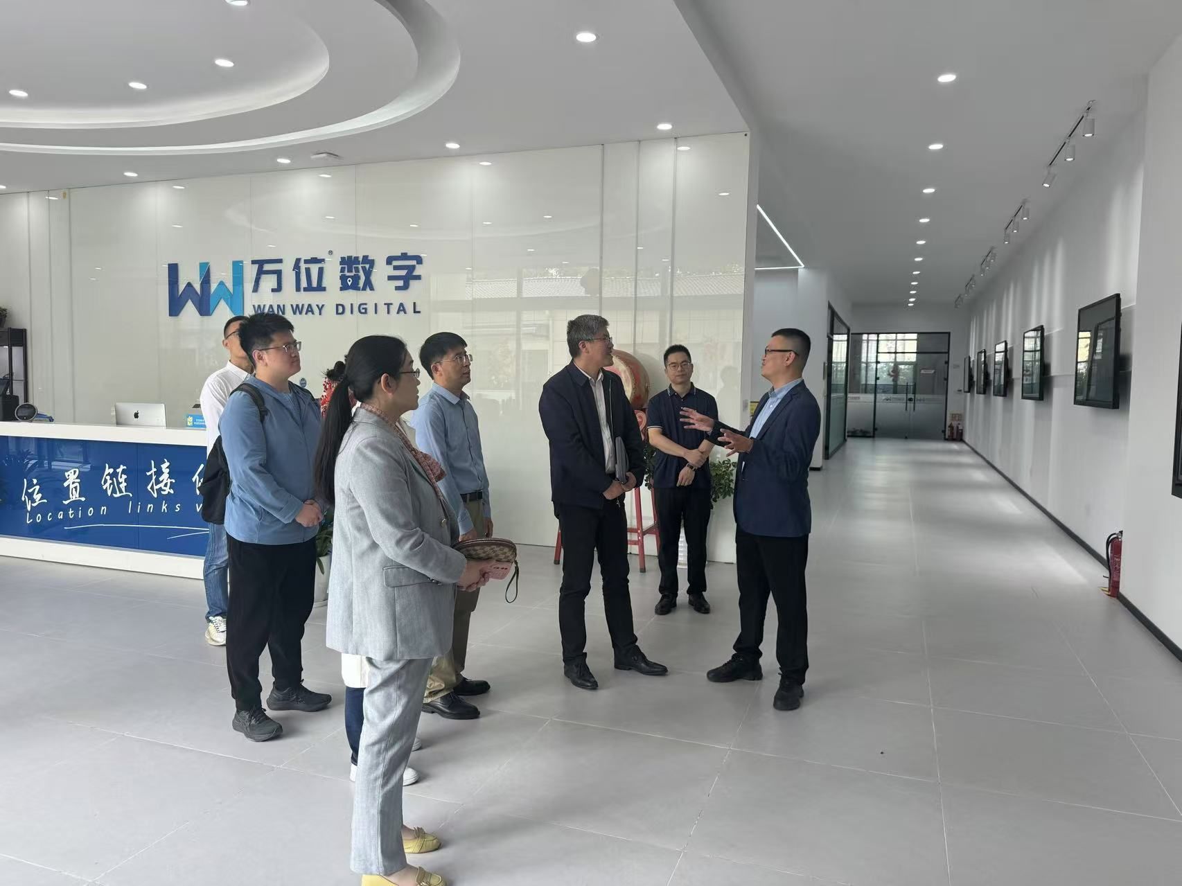 盘算机学院一行赴万位数字旅行交流-永信贵宾会217