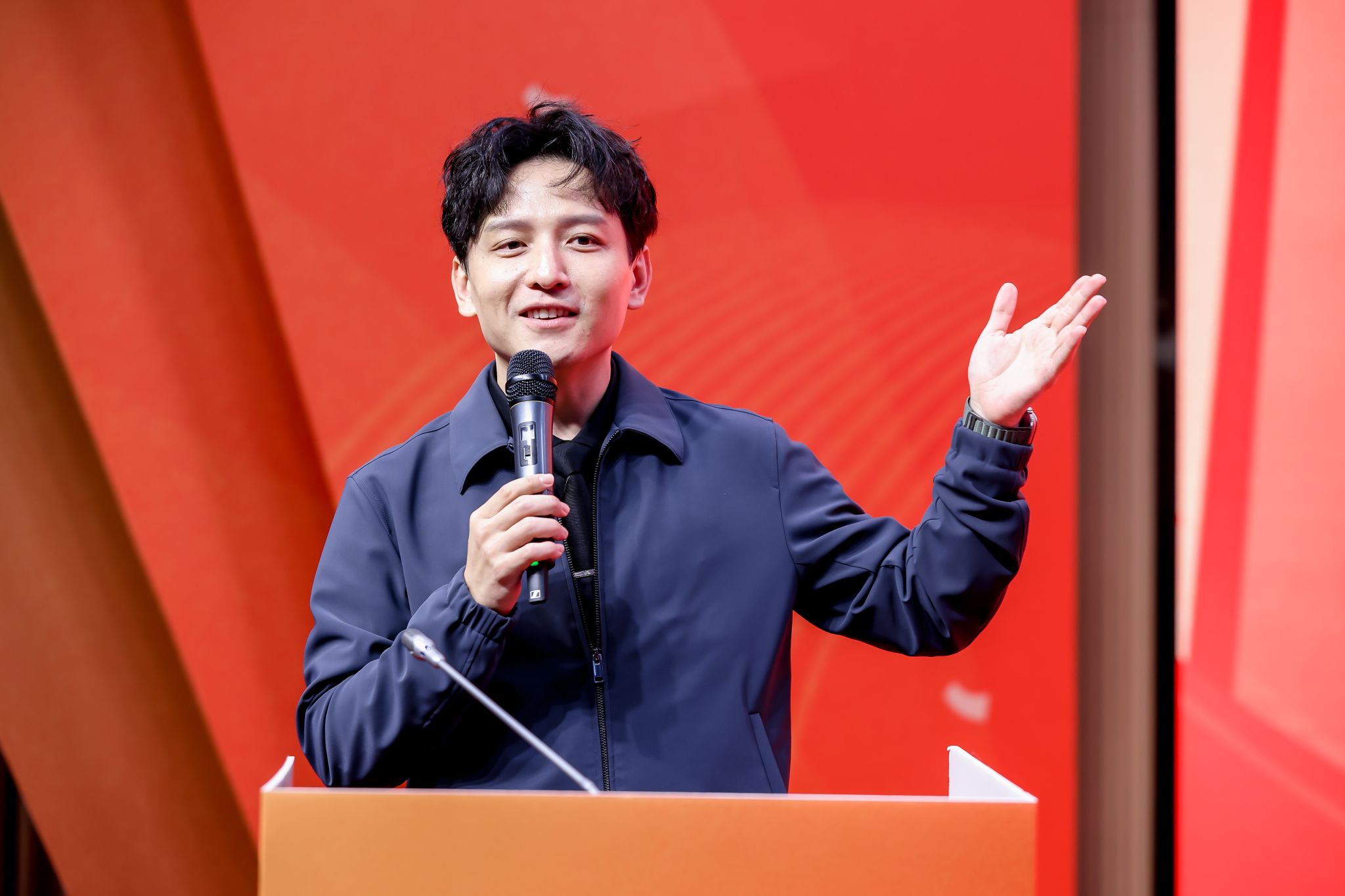 燃！沪上青年，，齐聚永信贵宾会217，，巅峰对决！-永信贵宾会217
