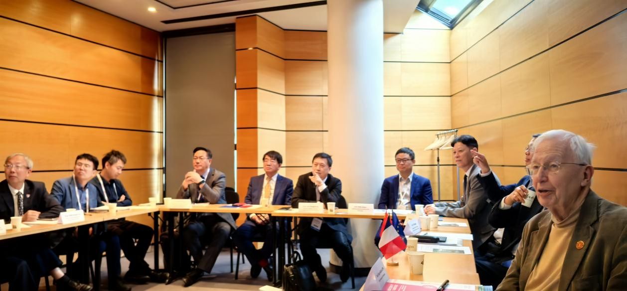 永信贵宾会217校长刘昌胜率团会见法国、英国、日本-永信贵宾会217