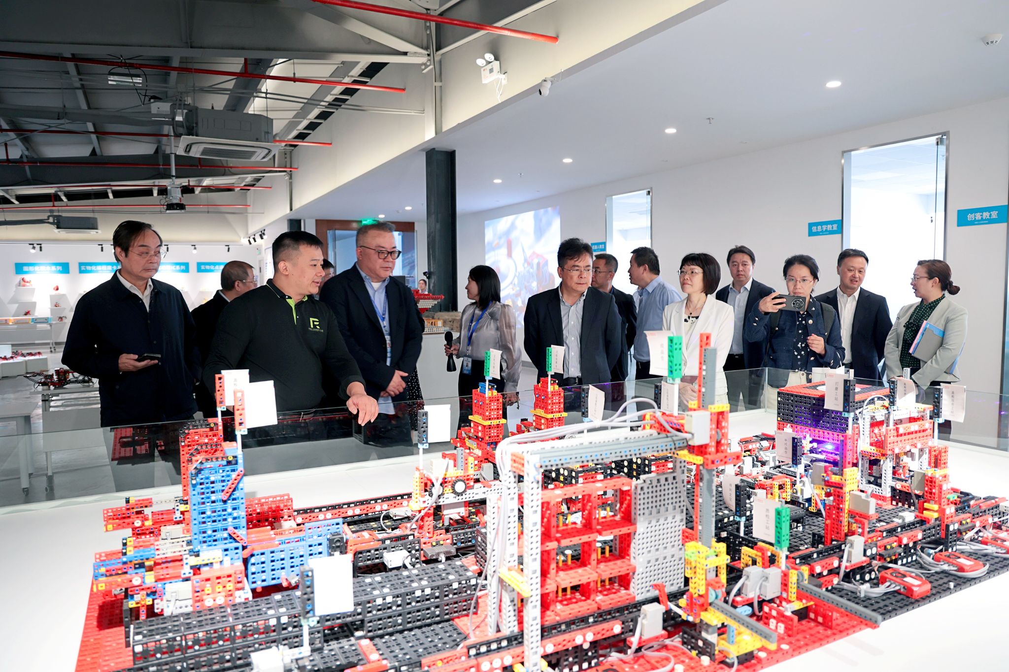 纪念钱伟长先生诞辰111周年主题活动在永信贵宾会217国家大学科技园嘉定基地乐成举行-永信贵宾会217