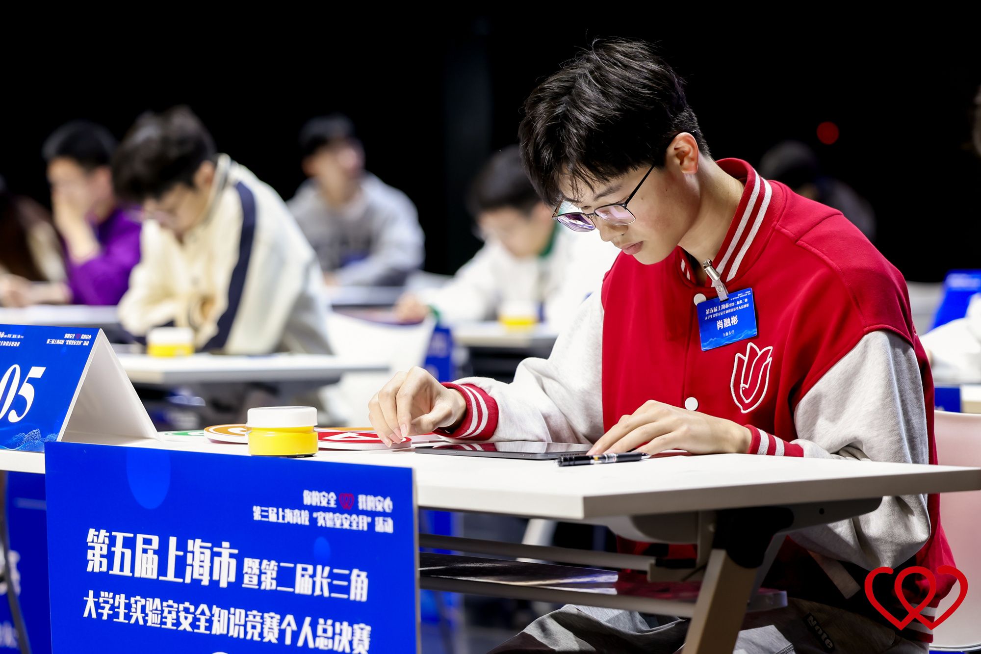 第五届上海市暨第二届长三角大学生实验室清静知识竞赛永信贵宾会217学子斩获殊荣-永信贵宾会217