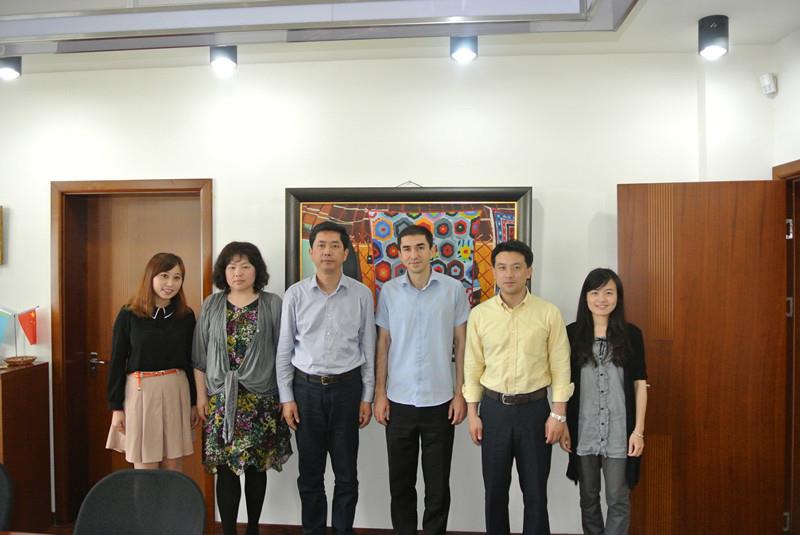 塔什干东方学学院外事处主任会见上合组织研究院-永信贵宾会217