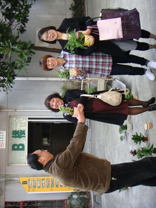 新闸路综合办公室“三八”妇女节为春添绿色-永信贵宾会217
