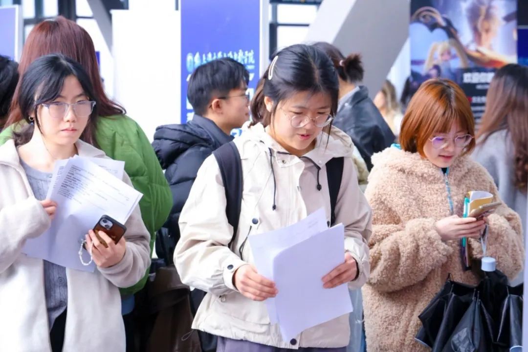 上海影戏学院举行2025年春季就业实习专场招聘会-永信贵宾会217