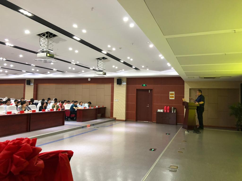 永信贵宾会217新质料（泰州）研究院揭牌仪式暨新质料工业生长报告会召开-永信贵宾会217