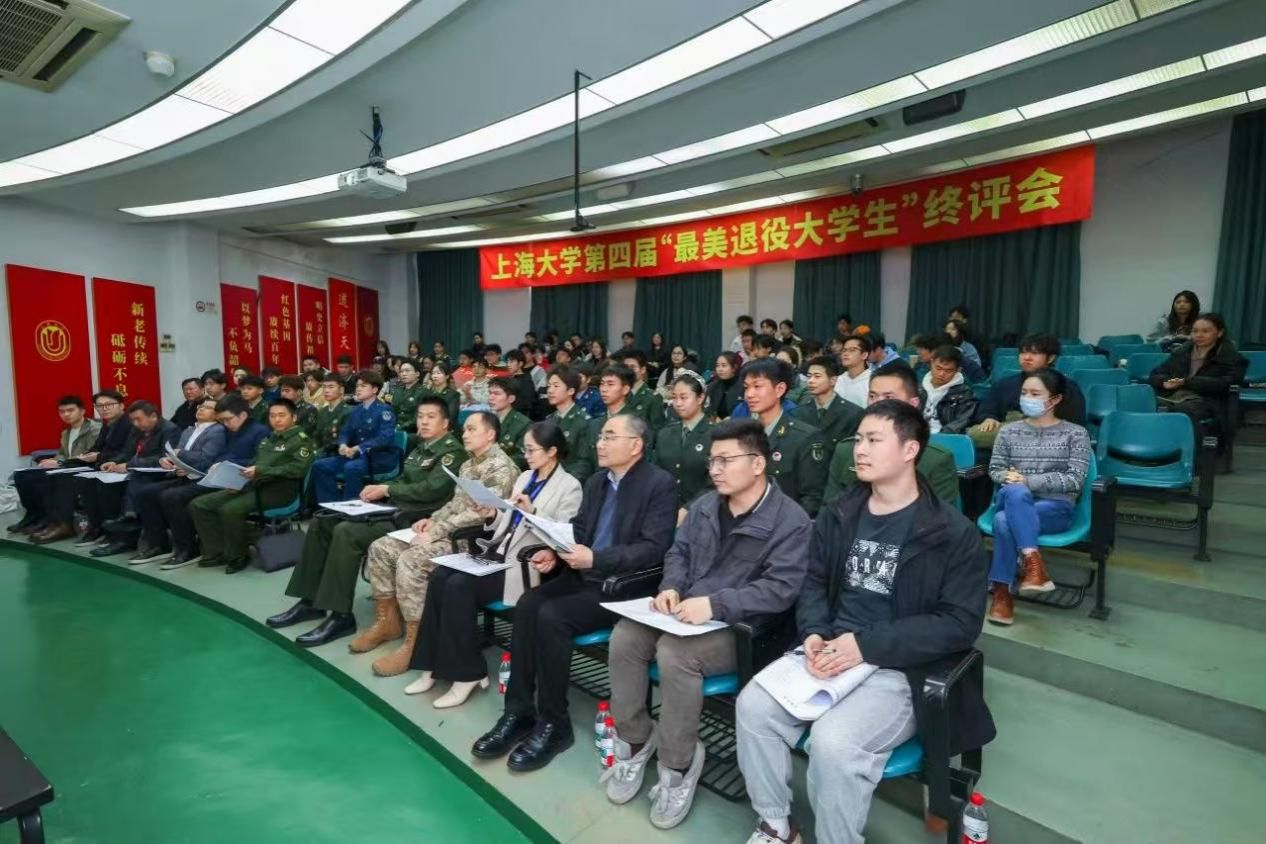 退伍不褪色，，，青春永无悔——法学院退伍学生石镇玮获评永信贵宾会217第四届“最美退役大学生”称呼-永信贵宾会217