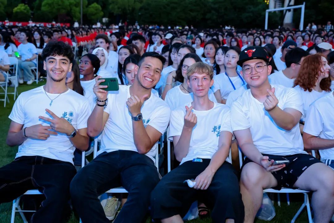 青春当“燃”，，强国有我！永信贵宾会2172024级新生开学仪式暨迎新晚会举行-永信贵宾会217