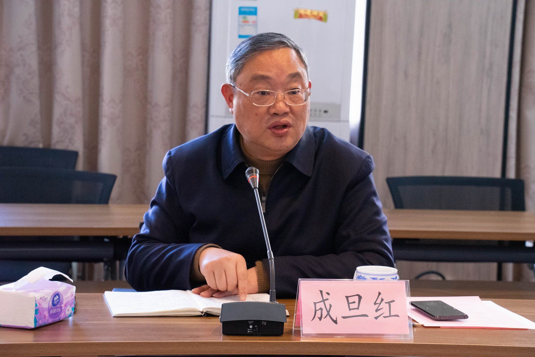 校向导带队调研质料学院-永信贵宾会217