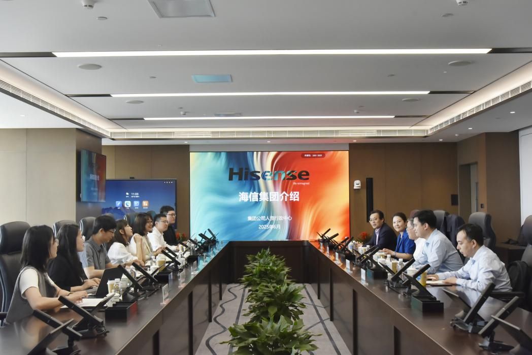 沪鲁同心九载 校友聚力前行——校党委书记成旦红一行赴山东青岛访企拓岗并出席山东校友会建设九周年论坛-永信贵宾会217
