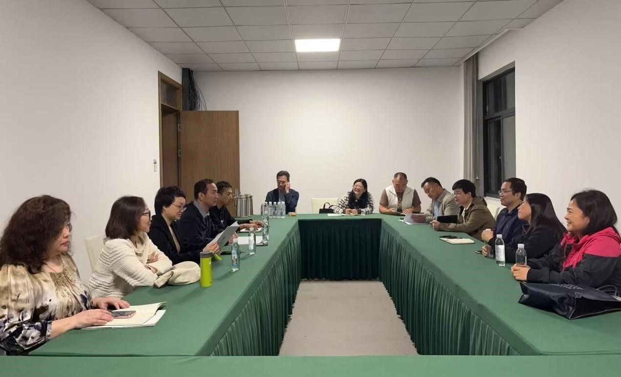 马克思主义学院组织上海高校思政课西席赴湖州开展专题培训与整体大备课-永信贵宾会217