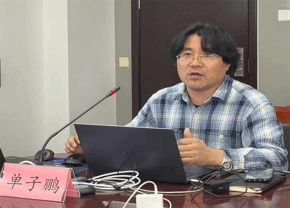 “AI融入头脑政治理论课”教学钻研会暨结对共建马院整体备课会在永信贵宾会217乐成举行-永信贵宾会217